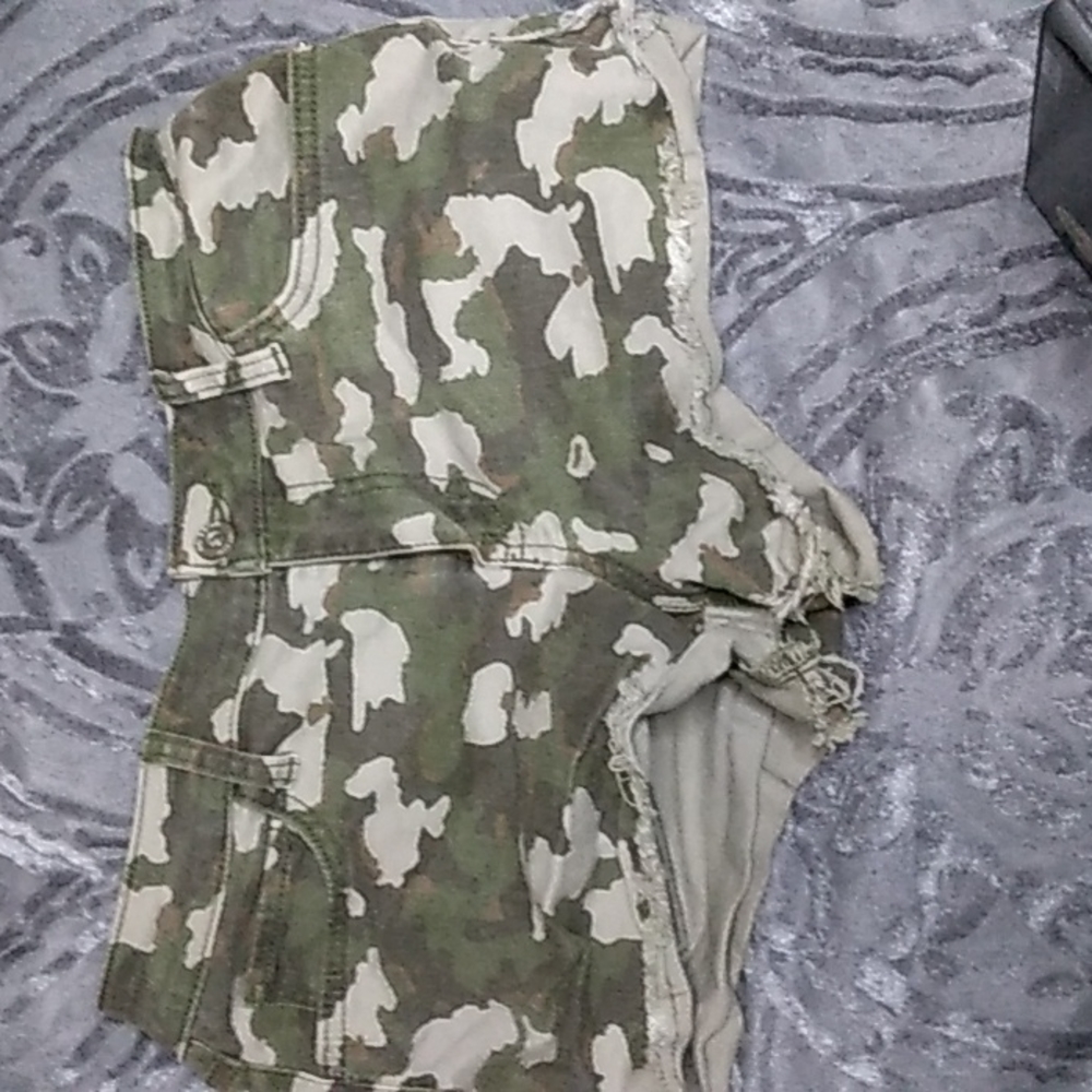 Camouflage shorts